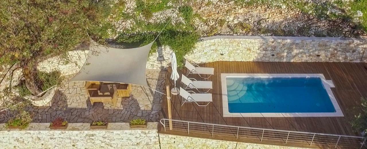 Castelli Olive Press Guest House Acharavi  Bagian luar foto